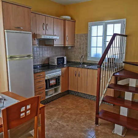 Brito 3 Apartment *